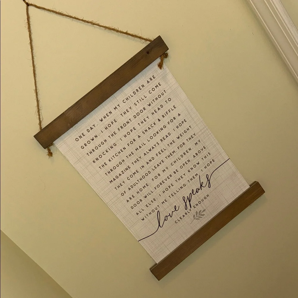 Altar'd State Inspirational Wall Tapestry - Love Speaks